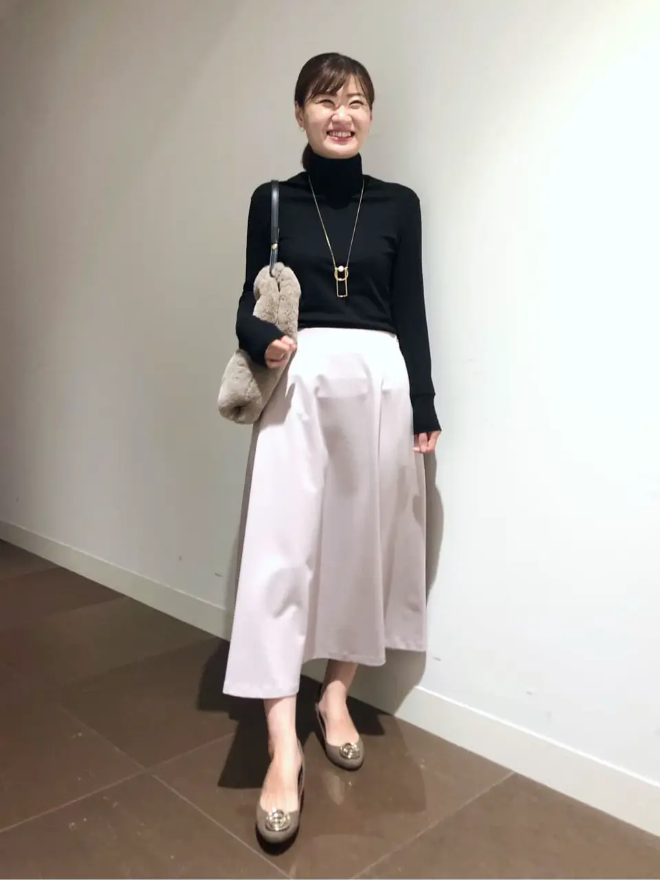 自由区 古宮 コーディネート画像