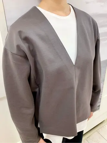 自由区 中鉢 コーディネート画像