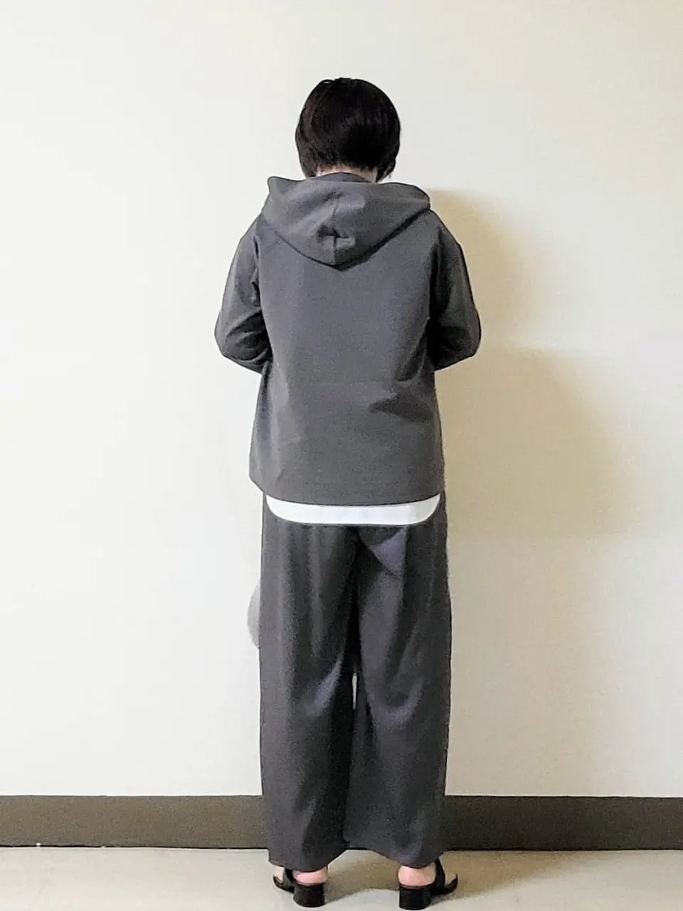 自由区 宇野 コーディネート画像