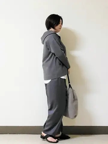 自由区 宇野 コーディネート画像