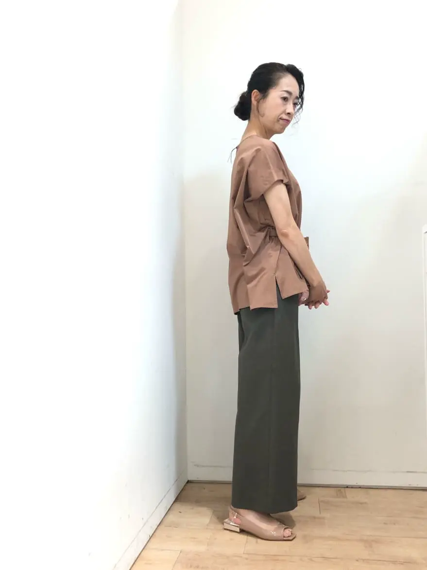 自由区 中尾 コーディネート画像