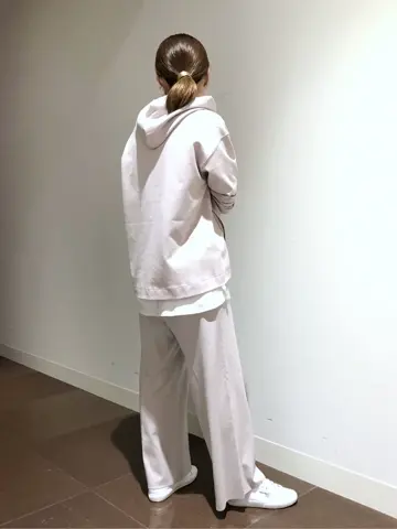 自由区 古宮 コーディネート画像