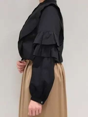 自由区 奥山 コーディネート画像