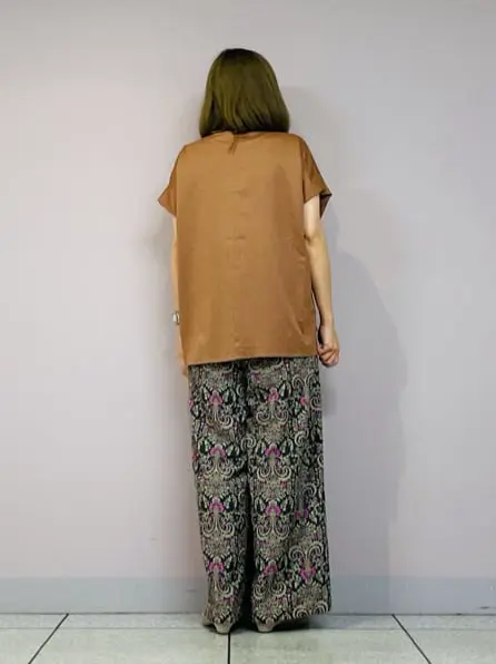 自由区 早川 コーディネート画像