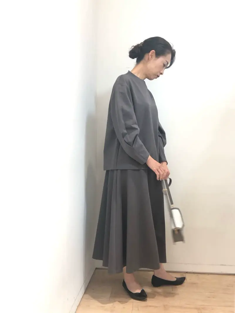 自由区 中尾 コーディネート画像