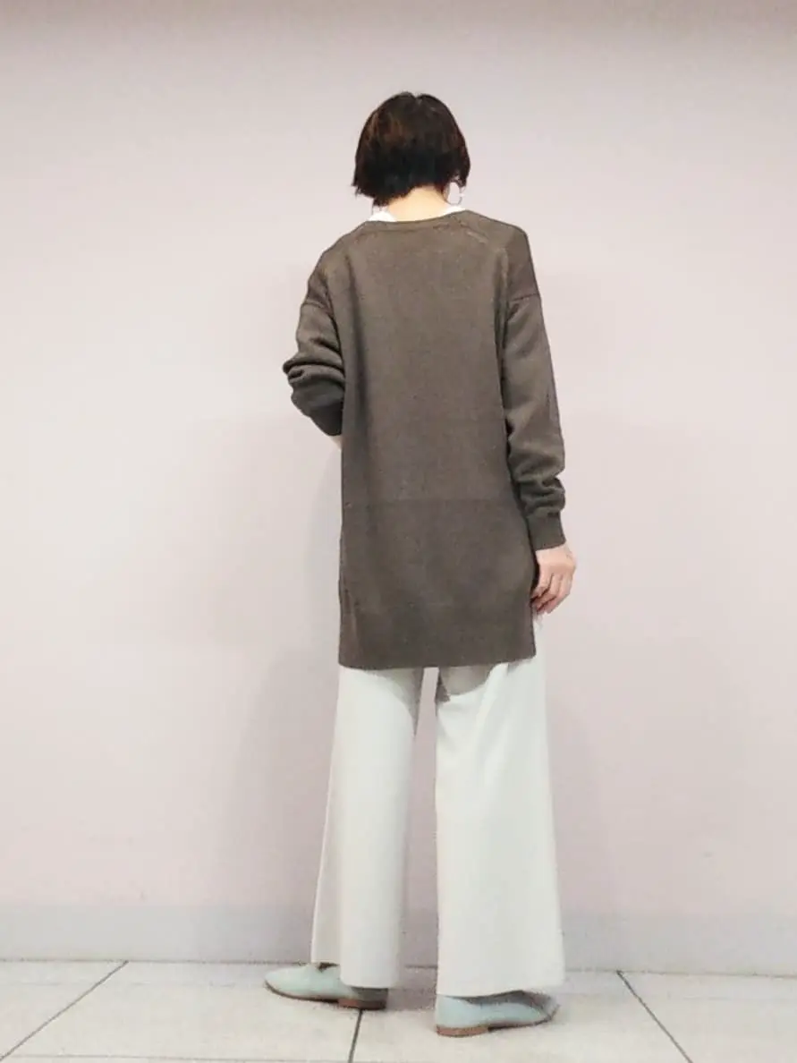 自由区 浅野 コーディネート画像