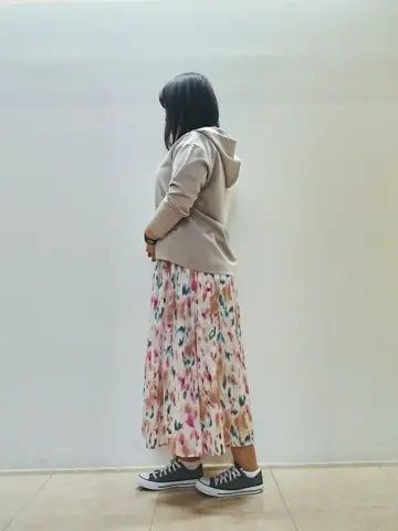 自由区 スタッフ コーディネート画像