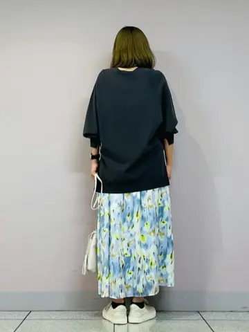 自由区 早川 コーディネート画像