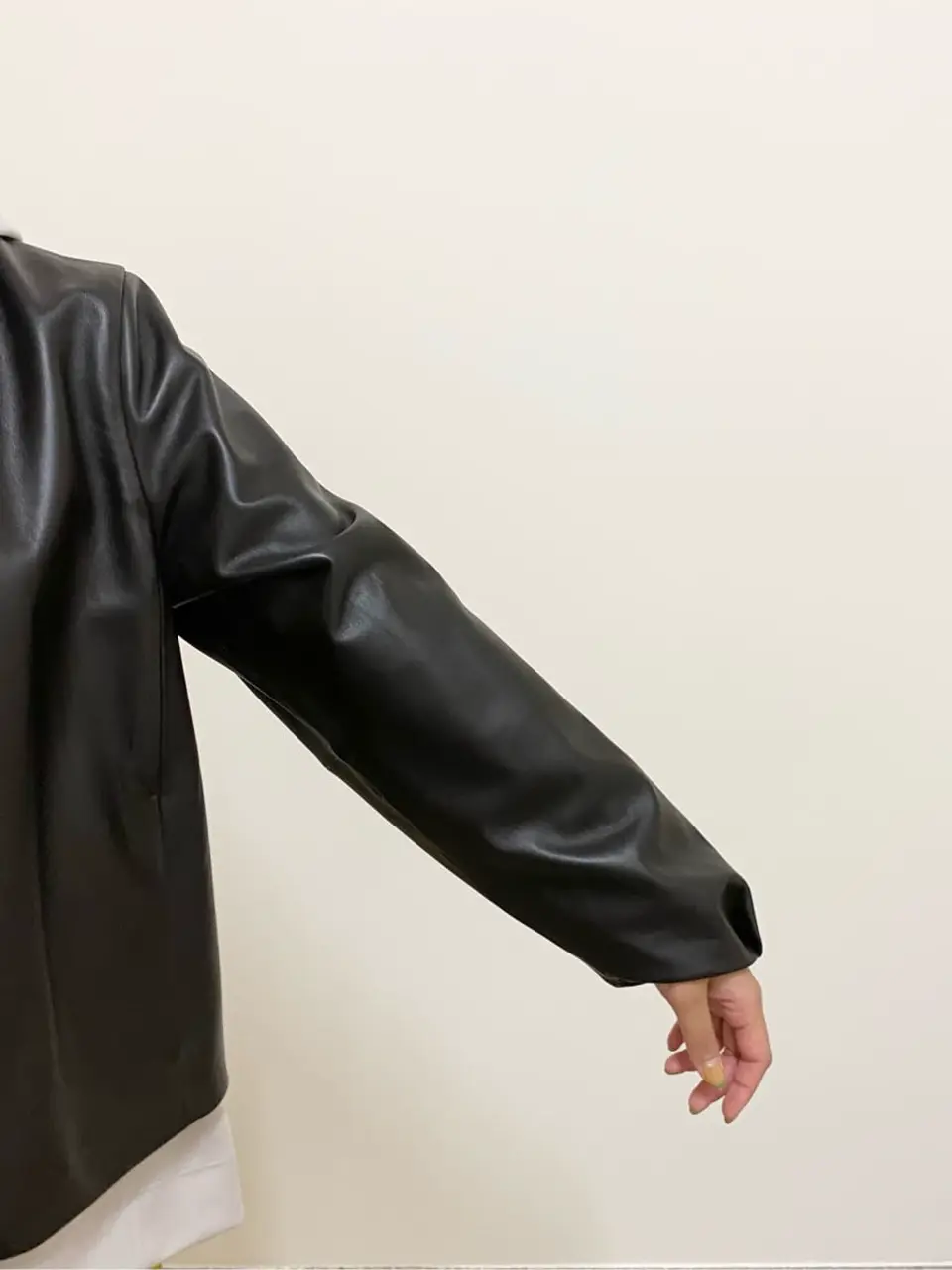 自由区 佐藤 コーディネート画像