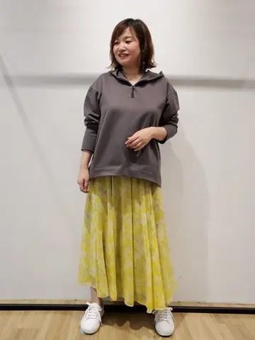 自由区 eri コーディネート画像