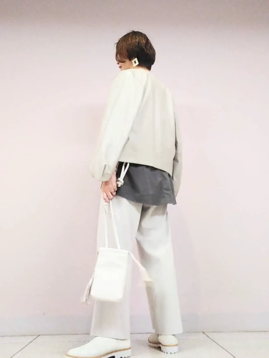 自由区 浅野 コーディネート画像