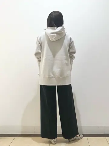 自由区 藤﨑 コーディネート画像