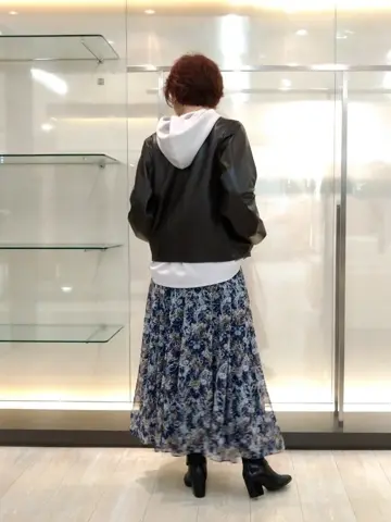 自由区 鶴田 コーディネート画像