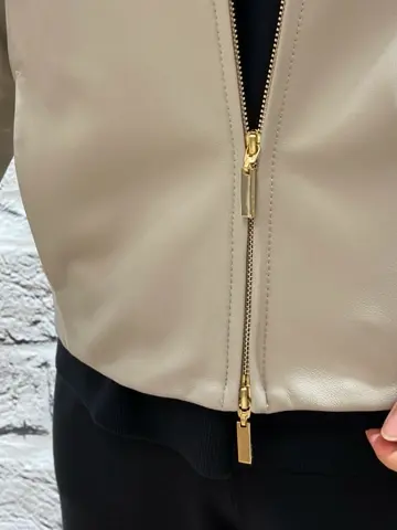 自由区 市川 コーディネート画像