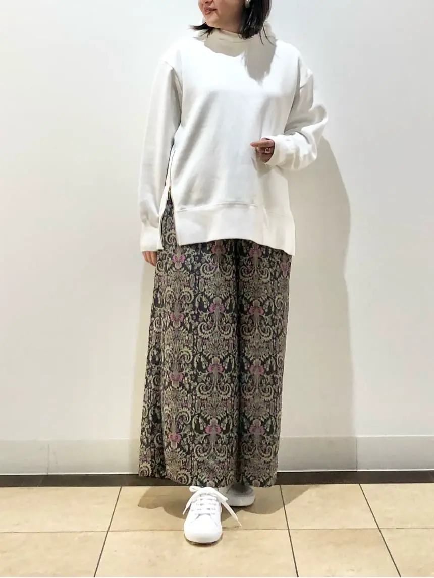 自由区 藤﨑 コーディネート画像