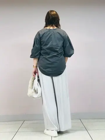 自由区 上島 コーディネート画像