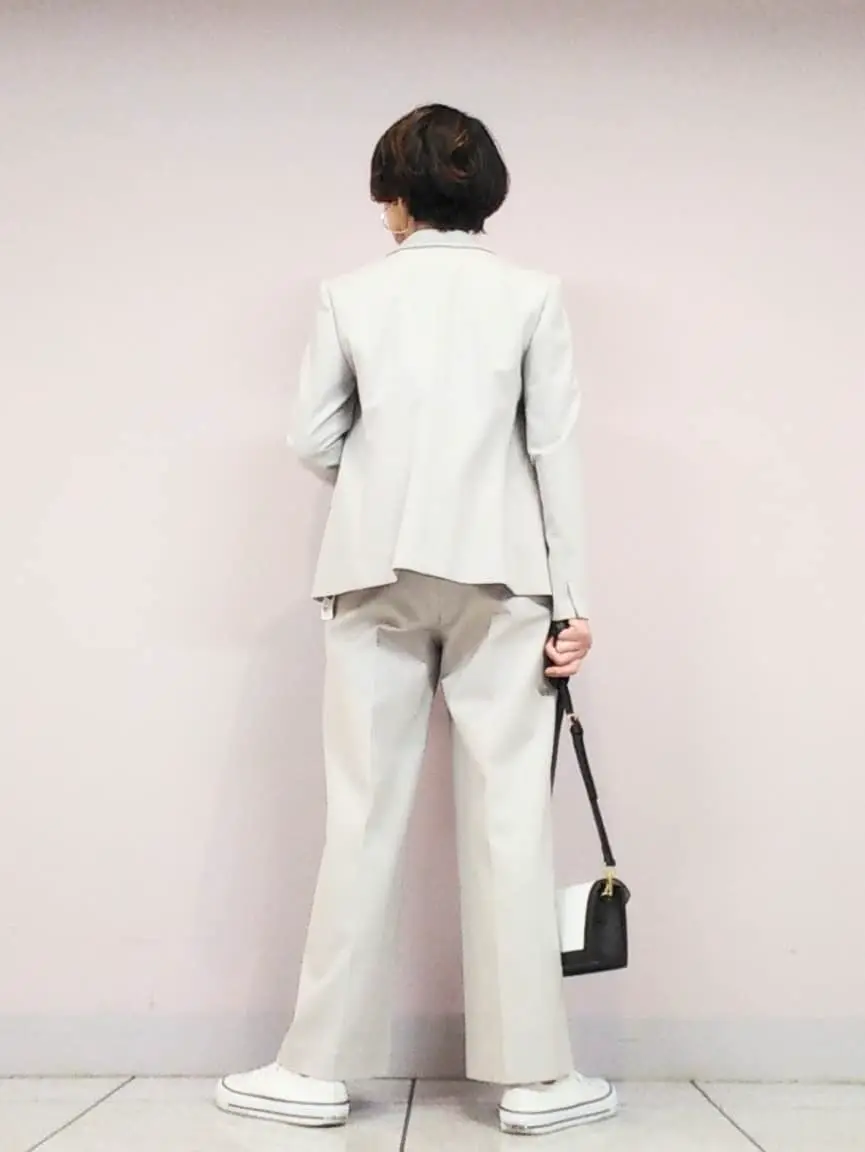 自由区 浅野 コーディネート画像