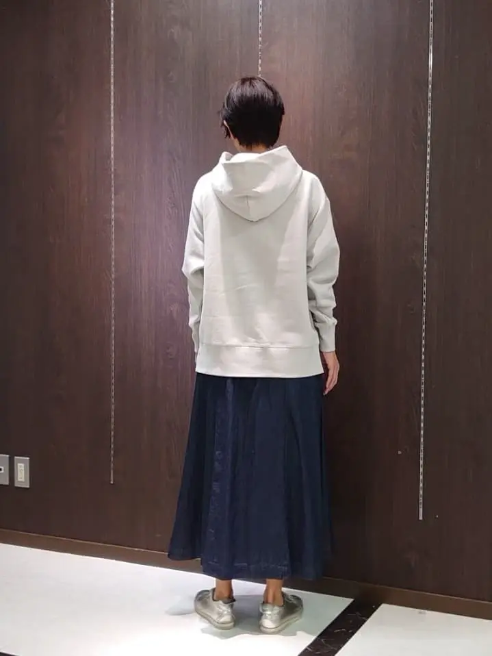 自由区 井上 コーディネート画像