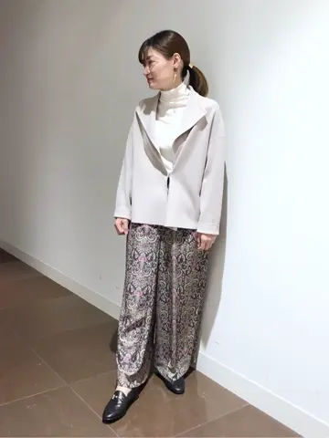 自由区 古宮 コーディネート画像