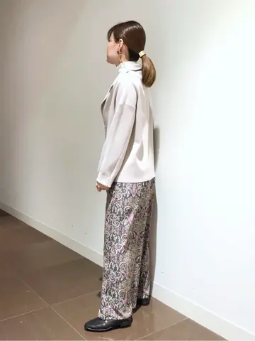 自由区 古宮 コーディネート画像