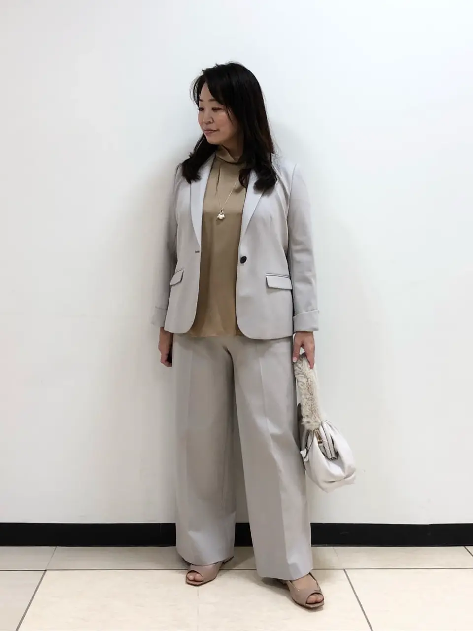 自由区 伊藤 コーディネート画像