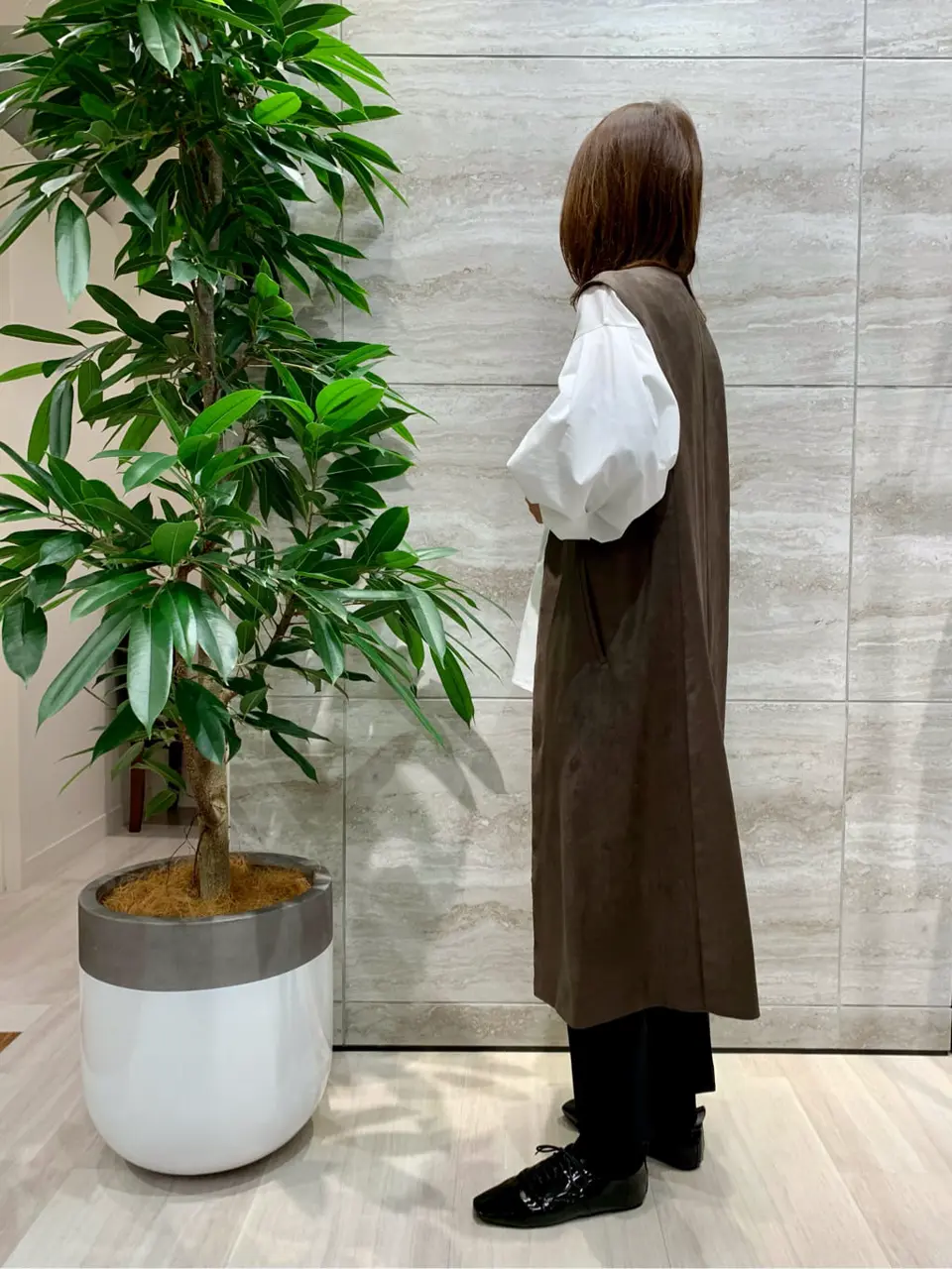 自由区 Ishii コーディネート画像