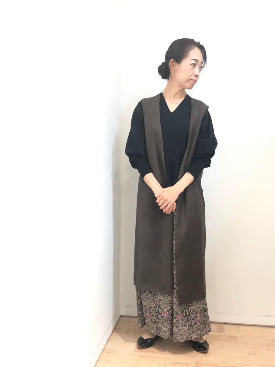 自由区 中尾 コーディネート画像