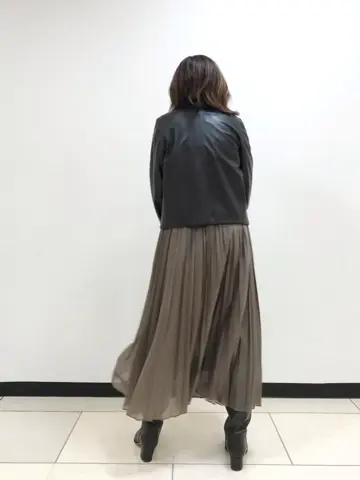 自由区 吉川 コーディネート画像