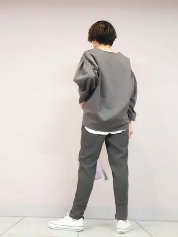 自由区 浅野 コーディネート画像