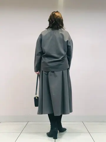 自由区 上島 コーディネート画像