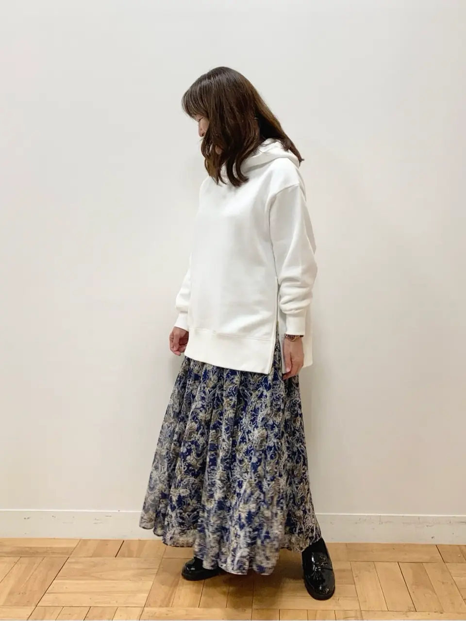  白戸 コーディネート画像