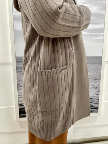 自由区 茂木 コーディネート画像