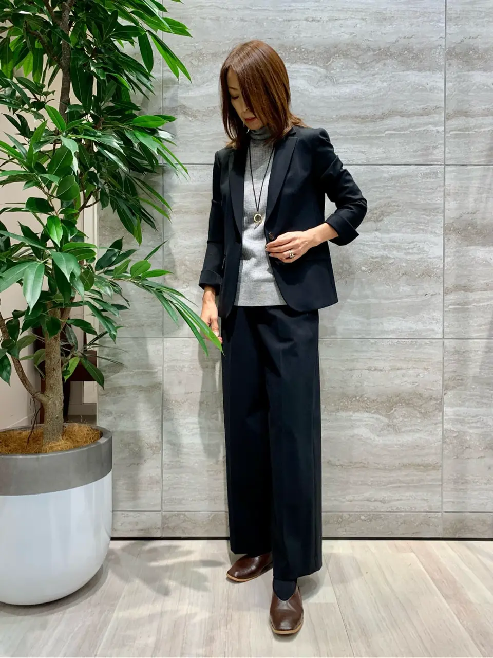 自由区 Ishii コーディネート画像