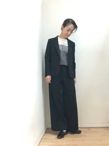 自由区 中尾 コーディネート画像