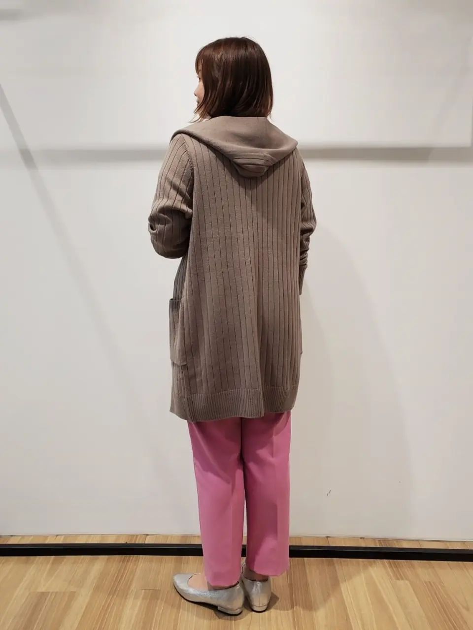 自由区 eri コーディネート画像