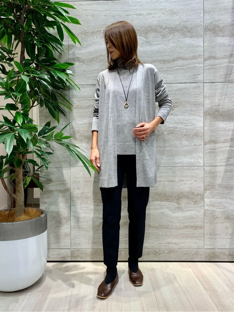 自由区 Ishii コーディネート画像