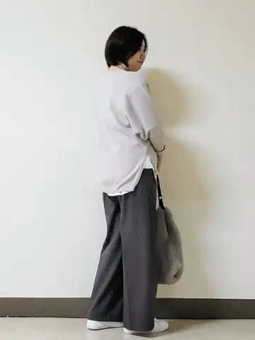 自由区 宇野 コーディネート画像