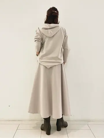 自由区 KAZU コーディネート画像