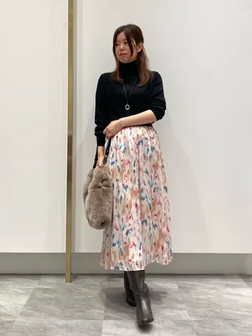 自由区 小林 コーディネート画像