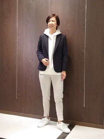 自由区 井上 コーディネート画像