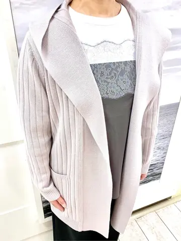 自由区 中鉢 コーディネート画像