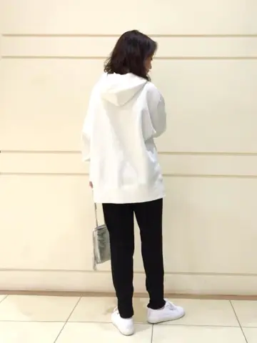 自由区 加藤 コーディネート画像