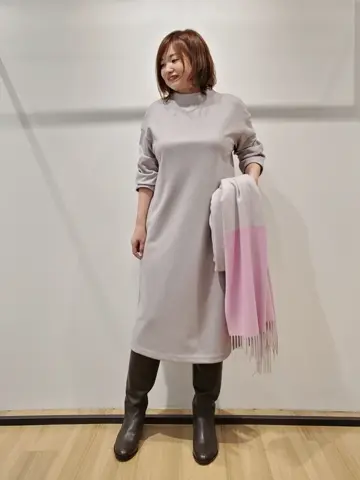 自由区 eri コーディネート画像