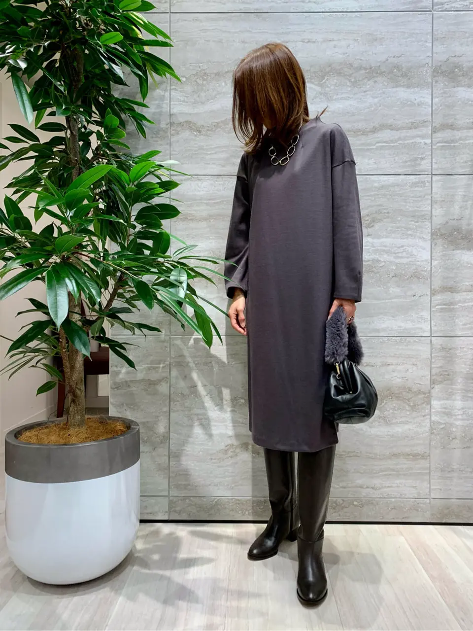 自由区 Ishii コーディネート画像