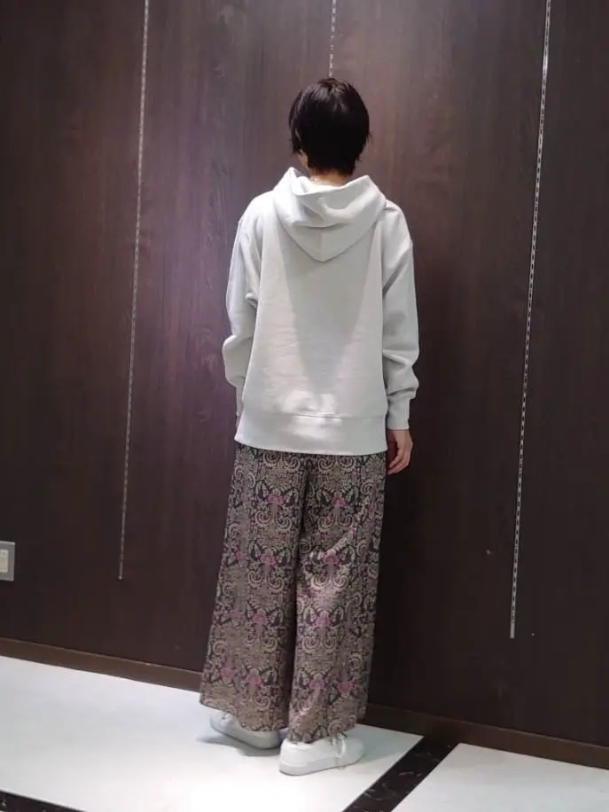 自由区 井上 コーディネート画像