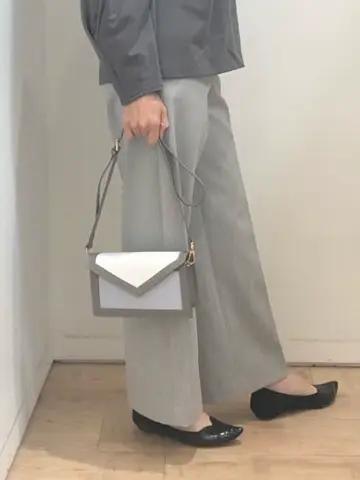 自由区 中尾 コーディネート画像