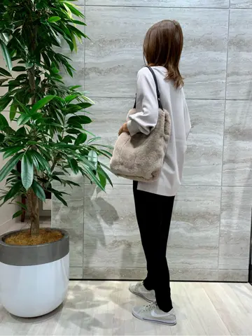 自由区 Ishii コーディネート画像