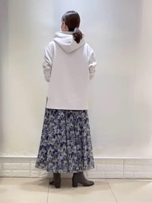 自由区 丸尾 コーディネート画像