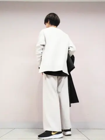 自由区 浅野 コーディネート画像