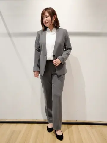 自由区 eri コーディネート画像